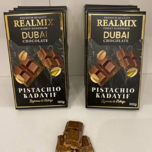 Tableta de chocolate relleno de pistacho con Kadayif tostado